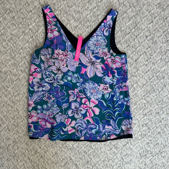 SOLD Lilly Pulitzer Florin Top - Picture 2 of 2